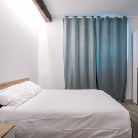 Flora Inn, Scotti'S House - Due Passi In Centro แบร์กาโม ภายนอก รูปภาพ